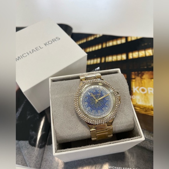 New Michael kors Oversized Camille Ombre Pave Gold-Tone Watch - Picture 4 of 7